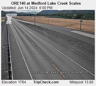 Traffic Cam ORE140 at Medford Lake Creek Scales